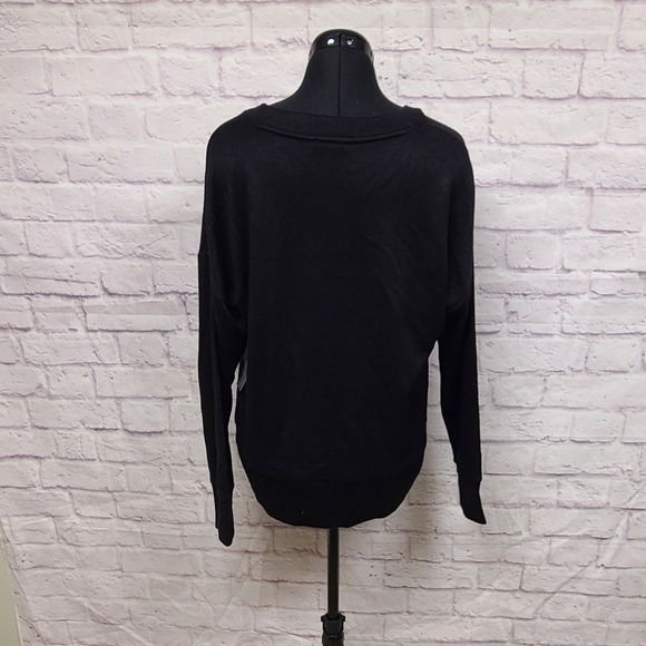 Vince Camuto Velour Crush V Neck Pullover Sweatshirt Rich Black Women's L - Picture 4 of 8